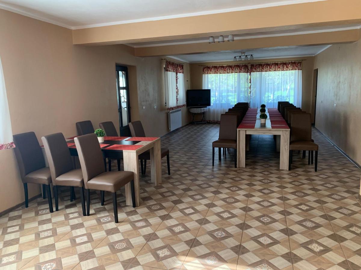 Vila Mogan Otel Moieciu de Jos Dış mekan fotoğraf