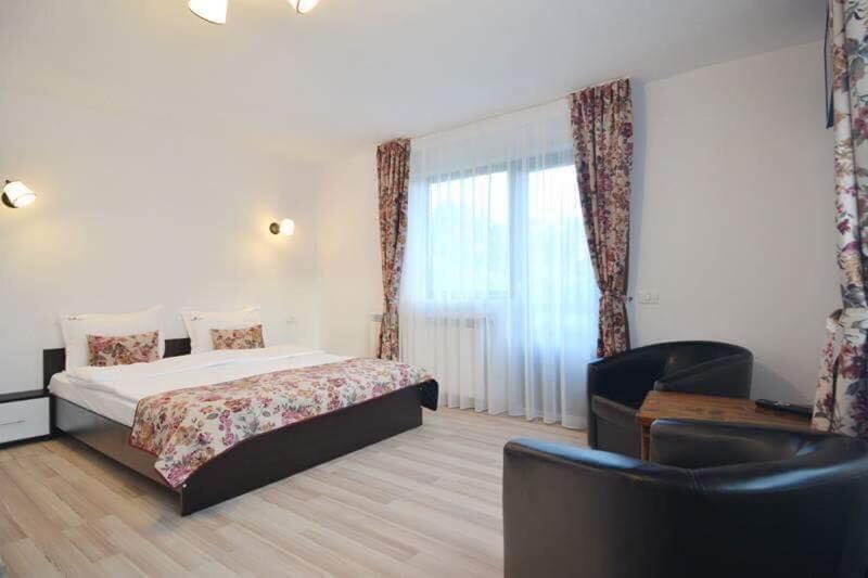 Vila Mogan Otel Moieciu de Jos Dış mekan fotoğraf