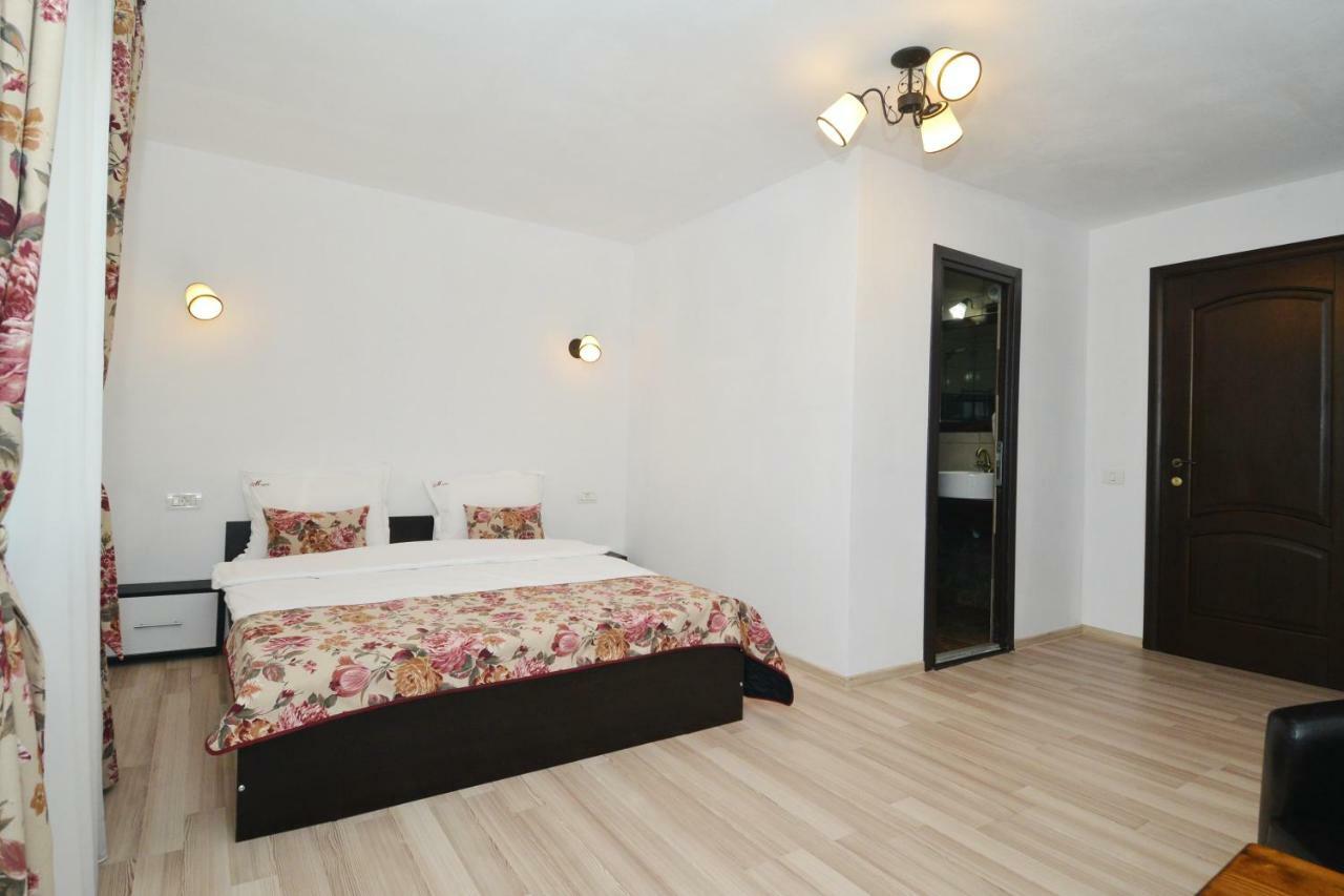 Vila Mogan Otel Moieciu de Jos Dış mekan fotoğraf