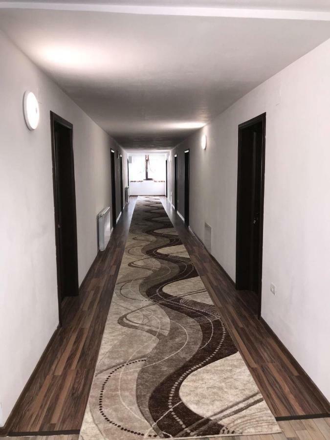 Vila Mogan Otel Moieciu de Jos Dış mekan fotoğraf